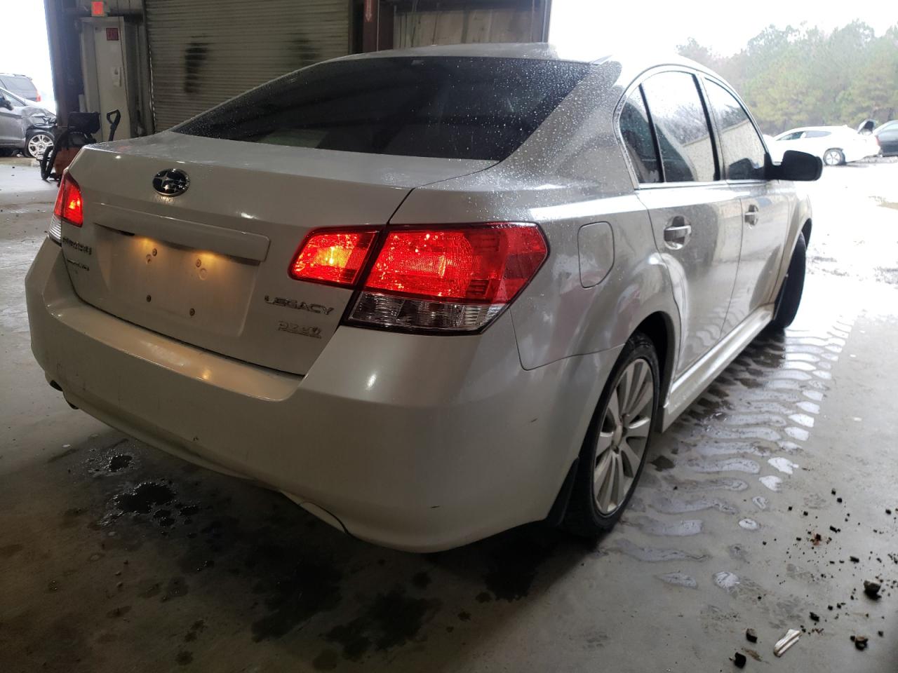 Photo 4 from auction – 2010 SUBARU LEGACY 2.5 with VIN 4S3BMBL65A3243747