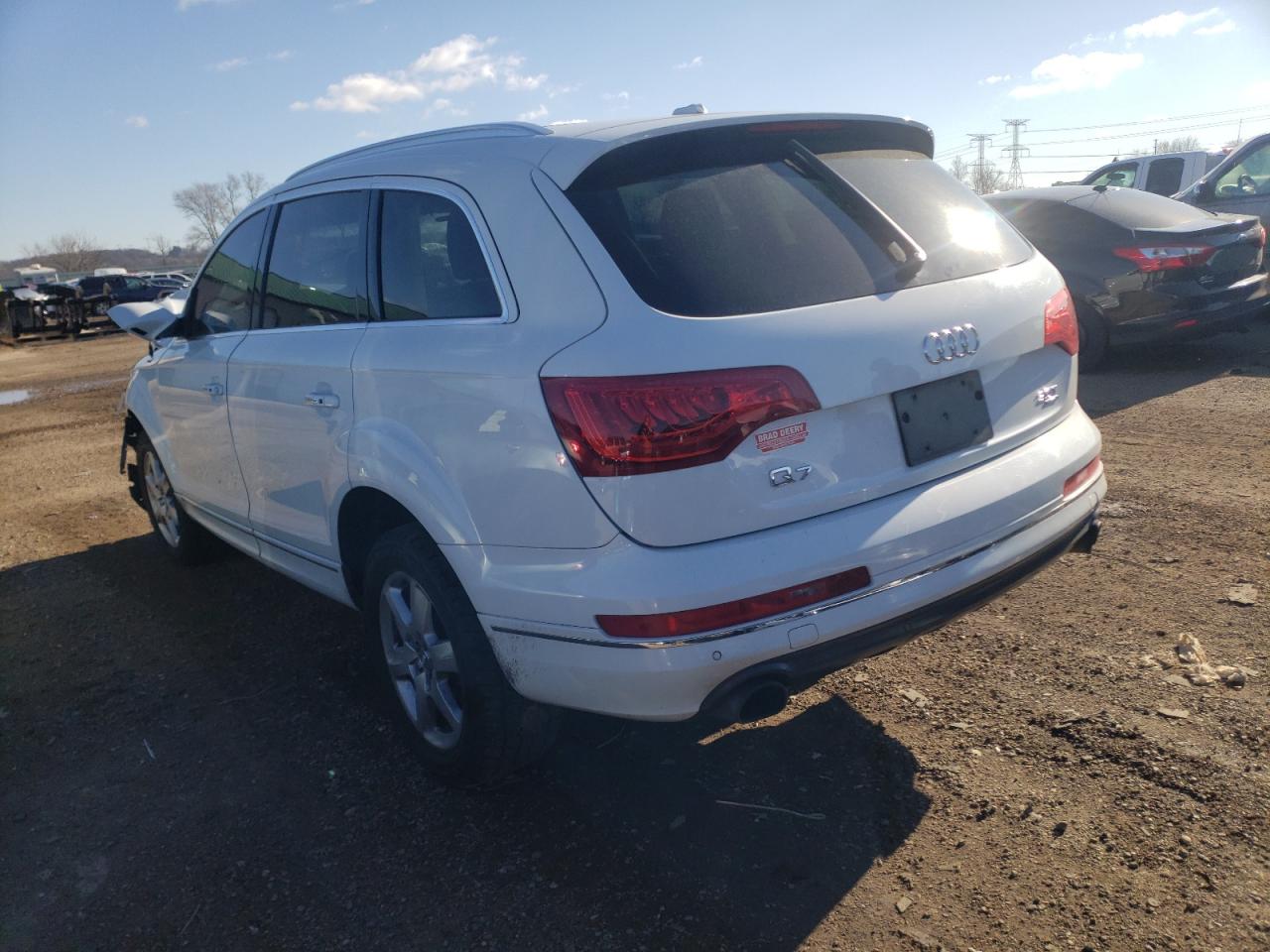 صورة رقم 3 من المزاد - 2015 AUDI Q7 PREMIUM مع VIN WA1LGAFE2FD014902