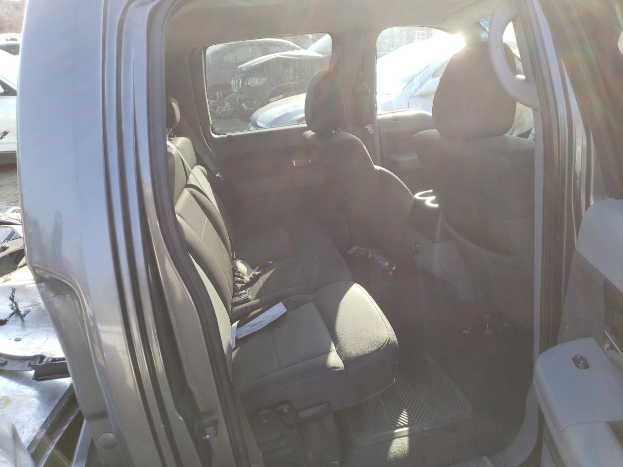Photo 6 from auction – 2006 FORD F150 SUPER with VIN 1FTPW14526FB81049