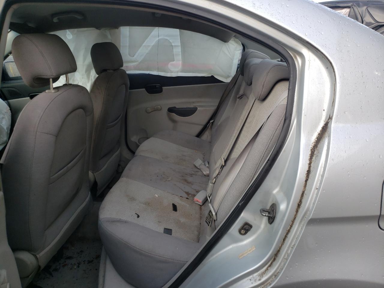 Photo 6 from auction – 2007 HYUNDAI ACCENT GLS with VIN KMHCN46C07U120872
