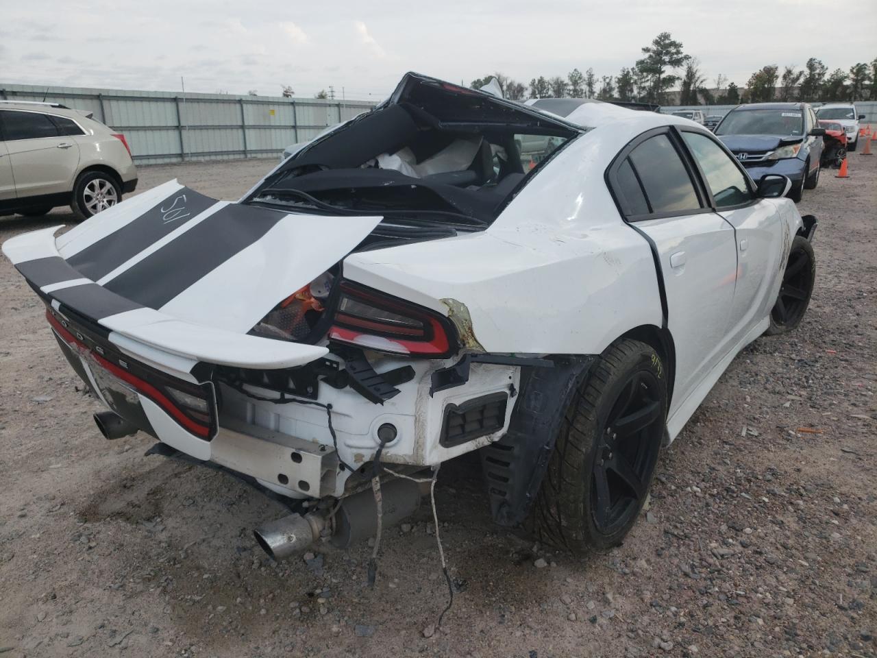 Photo 4 from auction – 2017 DODGE CHARGER SR with VIN 2C3CDXL97HH527999