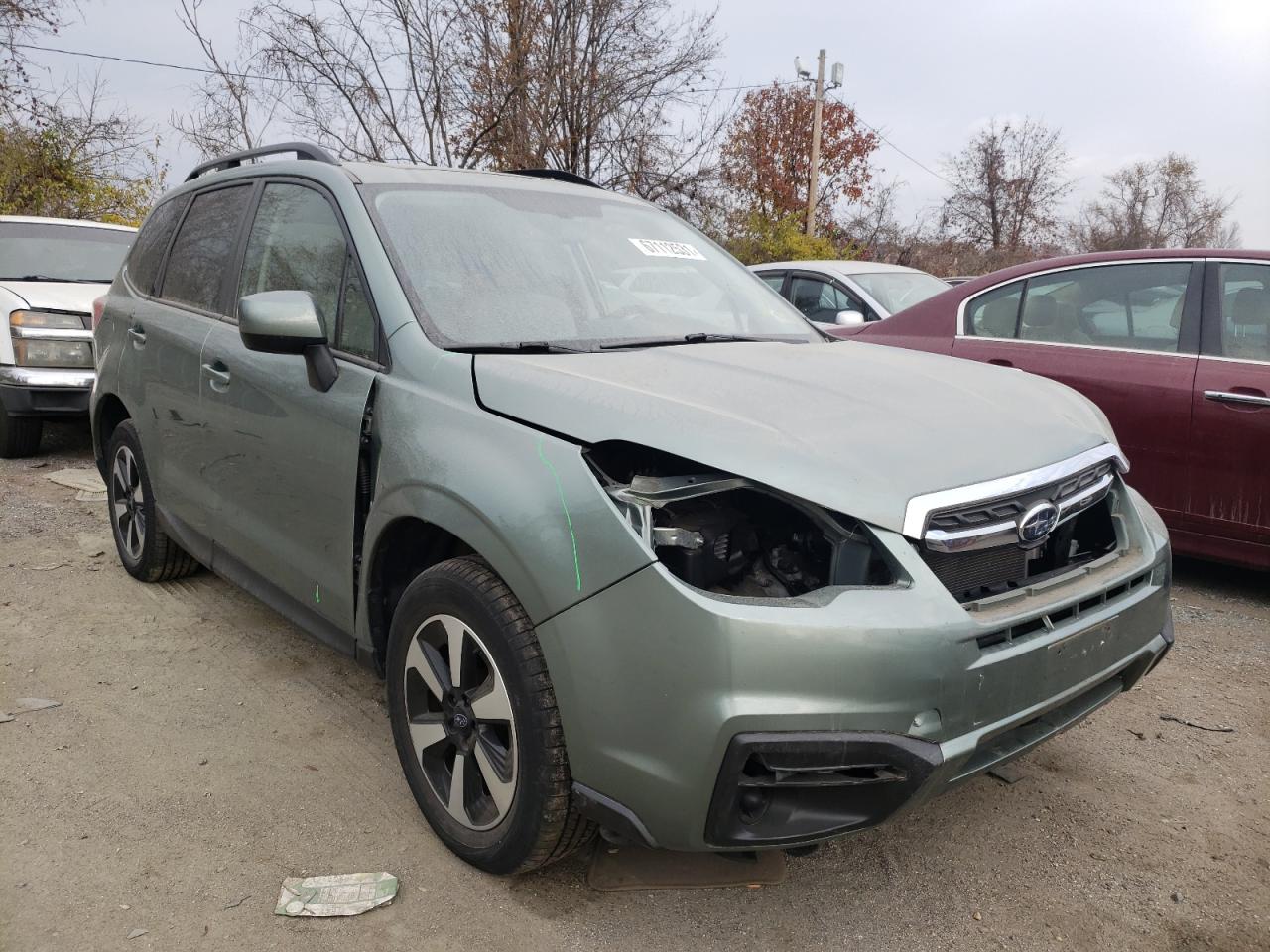 SUBARU FORESTER 2 2017 with VIN JF2SJAEC5HH503262 - Photo from auction