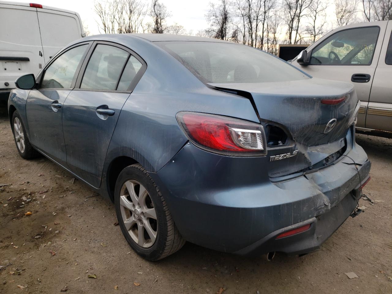 Photo 3 from auction – 2010 MAZDA 3 I with VIN JM1BL1SG2A1305088