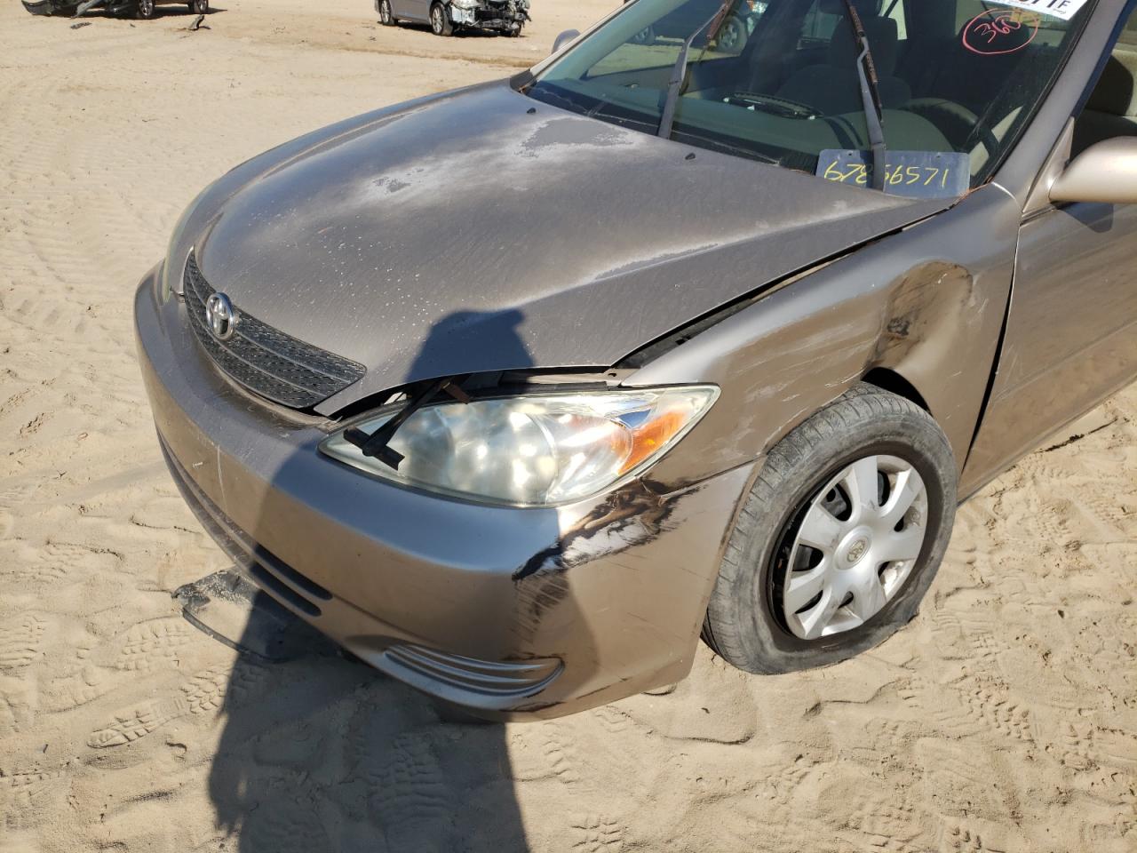 Photo 9 from auction – 2003 TOYOTA CAMRY with VIN 4T1BE32K93U145573