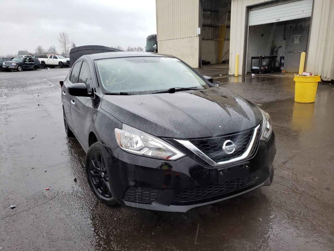NISSAN SENTRA SR 2018 with VIN 3N1AB7AP5JY245437 - Photo from auction