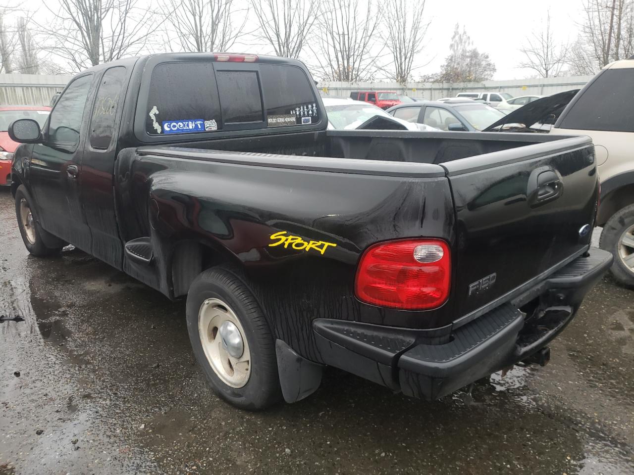 Photo 3 from auction – 2001 FORD F150 with VIN 1FTRX07WX1KF11556