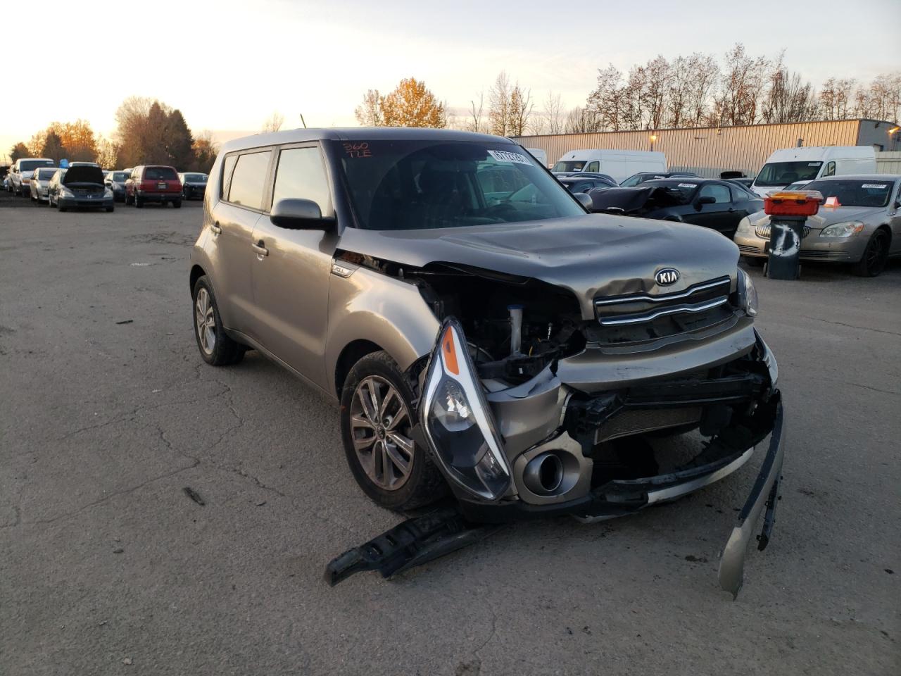 KIA SOUL + 2018 with VIN KNDJP3A56J7543387 - Photo from auction