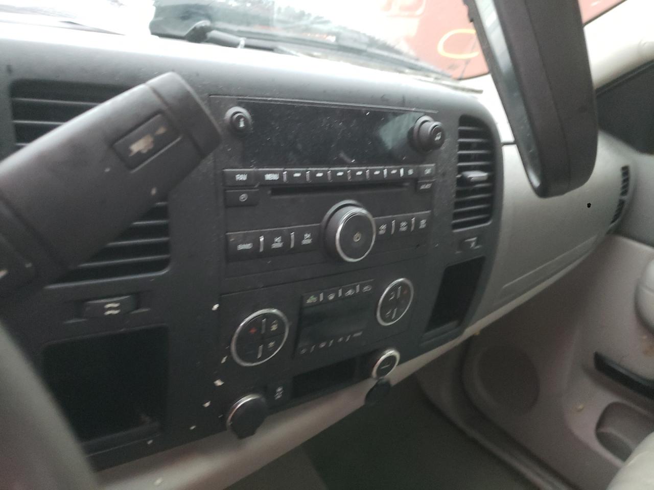 Photo 9 from auction – 2013 GMC SIERRA C15 with VIN 1GTR1VE08DZ211958