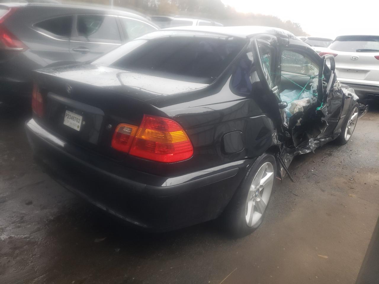 Photo 4 from auction – 2005 BMW 325 I with VIN WBAEV33465KW17662