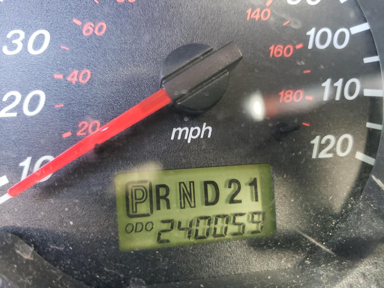 Photo 8 from auction – 2002 MAZDA TRIBUTE LX with VIN 4F2YU09132KM11628