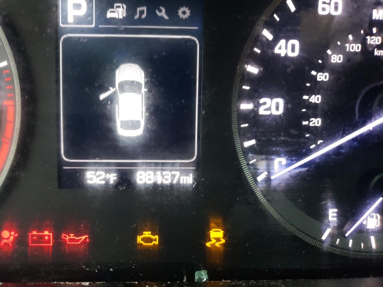 Photo 8 from auction – 2017 HYUNDAI SONATA SE with VIN 5NPE24AF8HH590344
