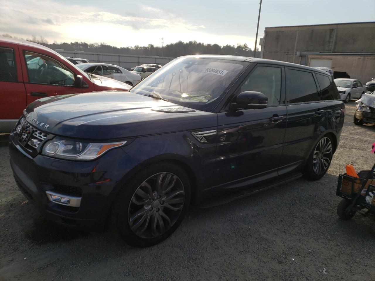 Photo 2 from auction – 2017 LAND ROVER RANGE ROVE with VIN SALWR2FK1HA694099