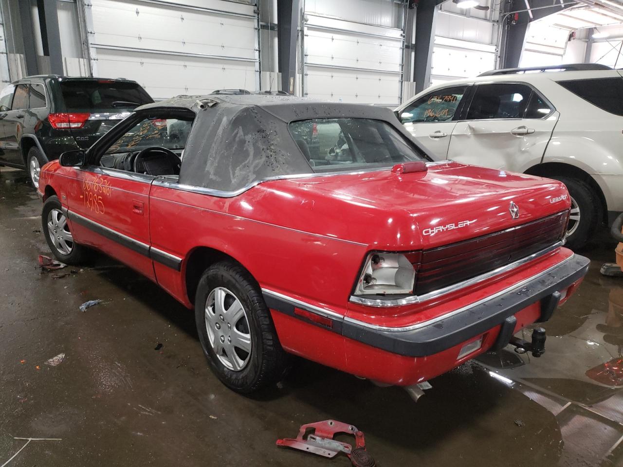 Photo 3 from auction – 1992 CHRYSLER LEBARON with VIN 1C3XU4536NF290735