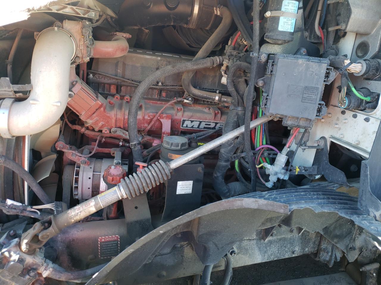 Photo 7 from auction – 2019 MACK ANTHEM with VIN 1M1AN4GY9KM008490