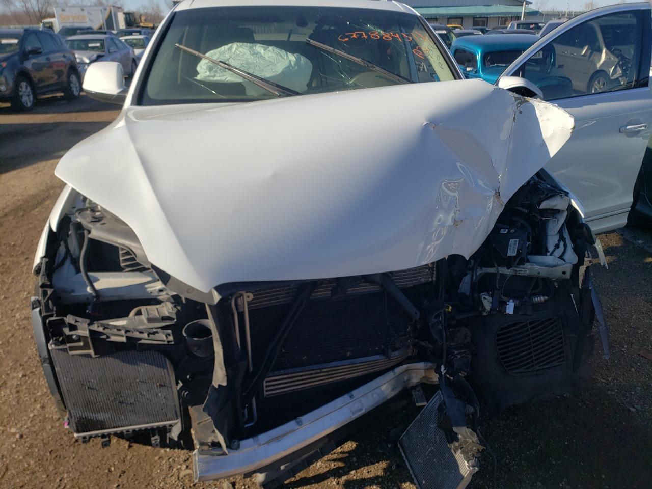 Photo 7 from auction – 2015 AUDI Q7 PREMIUM with VIN WA1LGAFE2FD014902