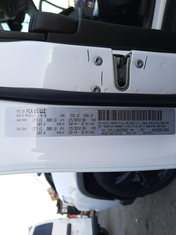Photo 10 from auction – 2019 JEEP CHEROKEE L with VIN 1C4PJLLN0KD297867