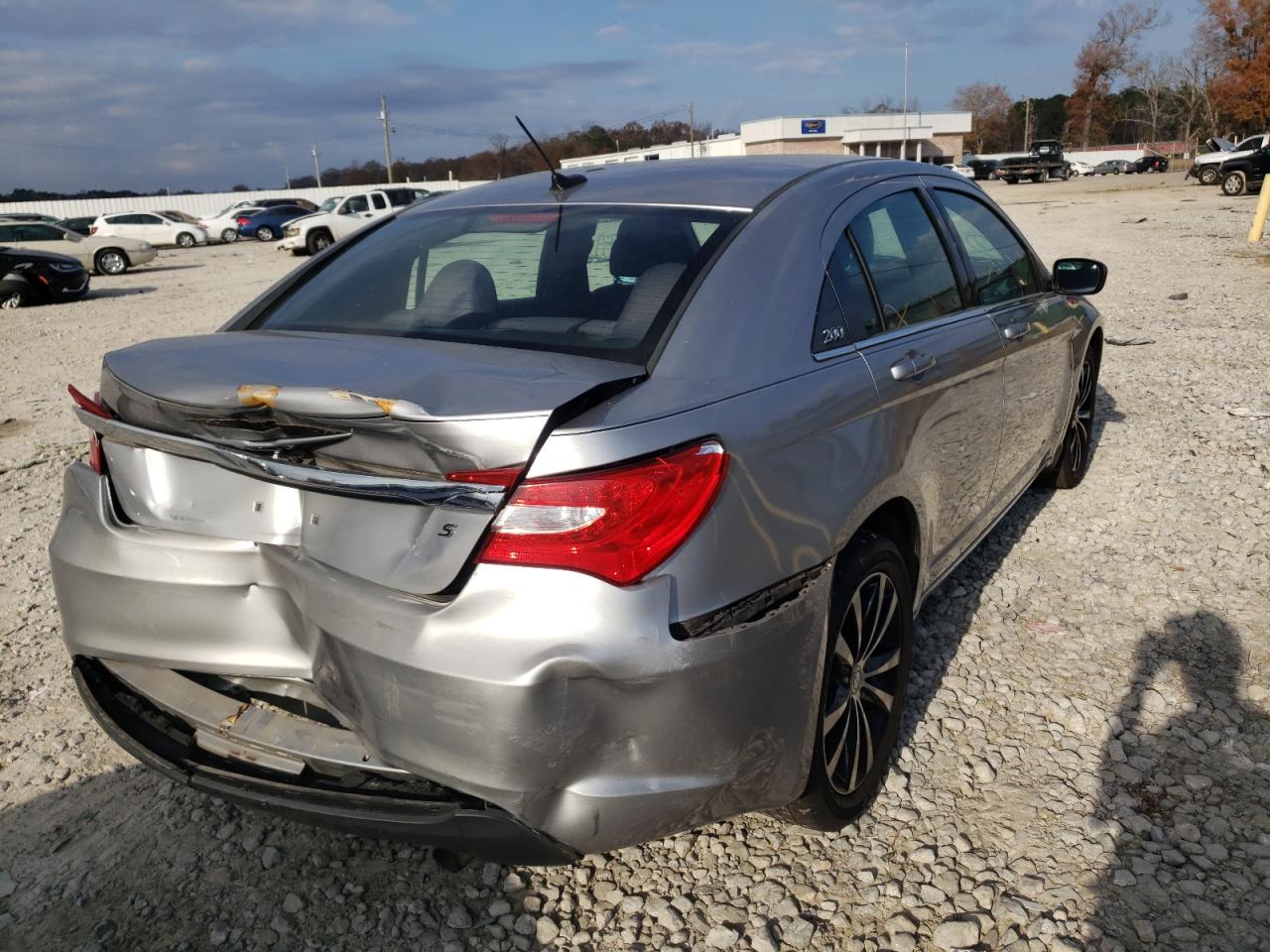 Zdjęcie 4 z aukcji – 2013 CHRYSLER 200 TOURIN z VIN 1C3CCBBB9DN512867