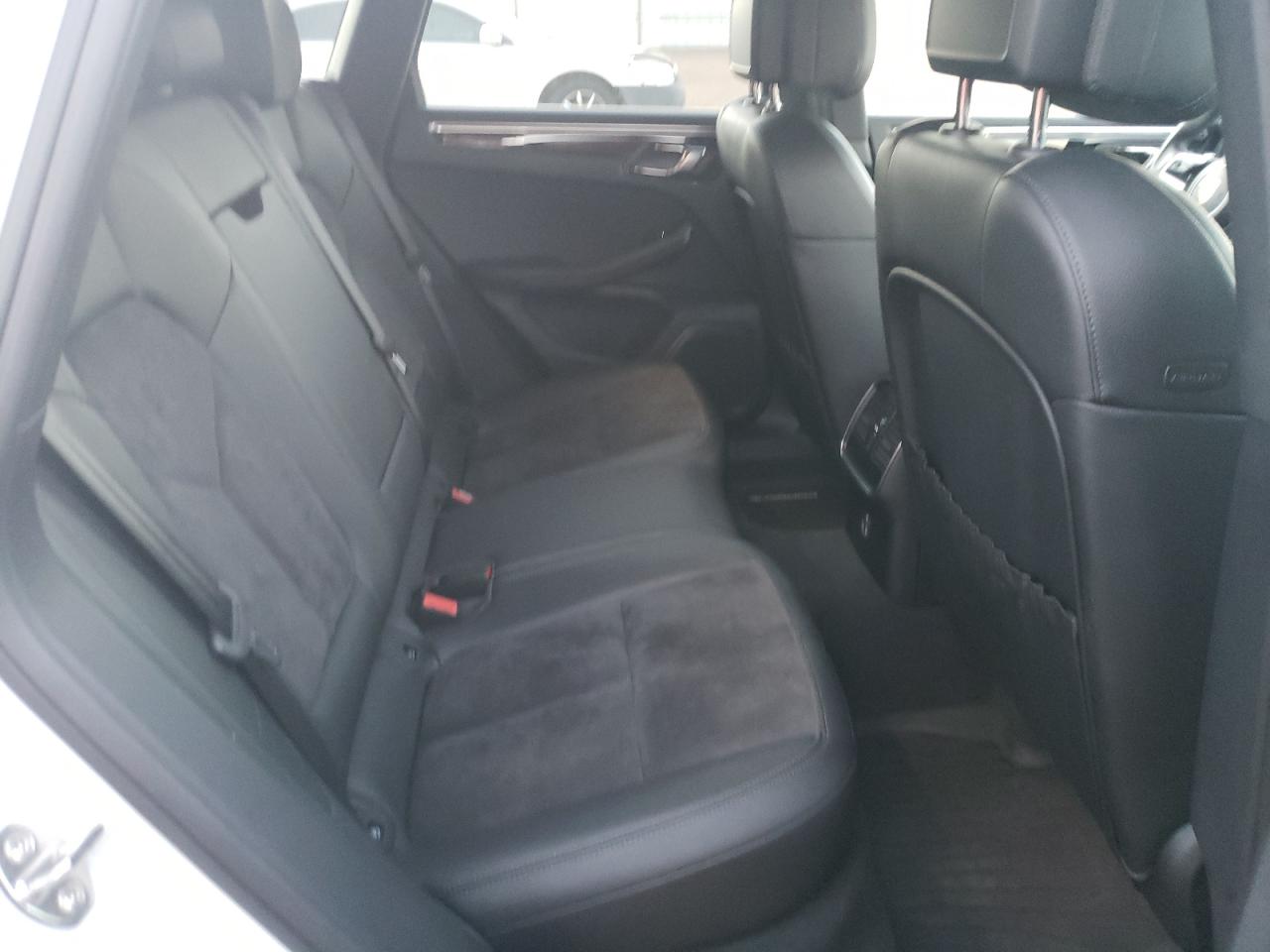Photo 6 from auction – 2020 PORSCHE MACAN with VIN WP1AA2A53LLB02899