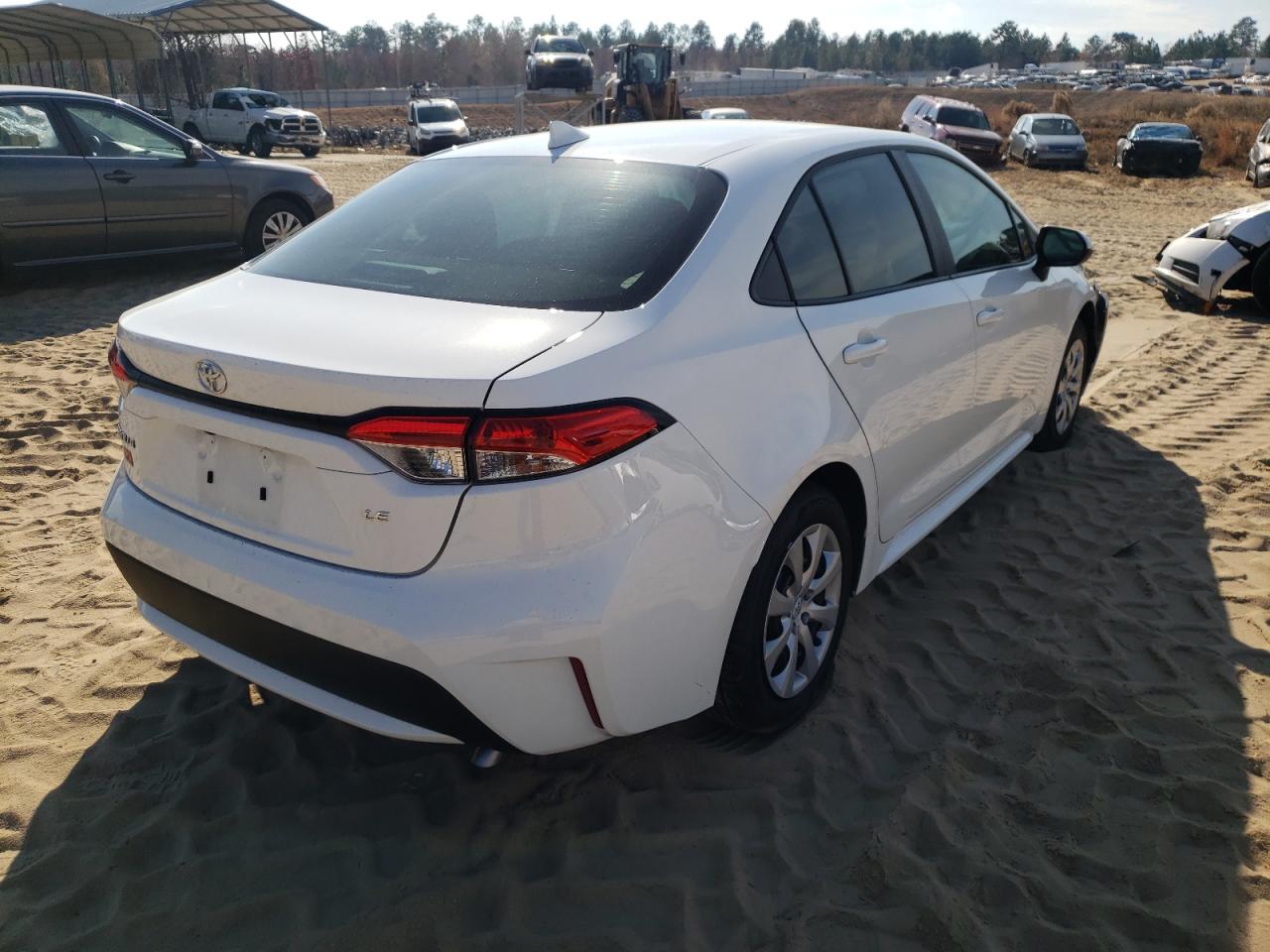 Photo 4 from auction – 2021 TOYOTA COROLLA LE with VIN 5YFEPMAE7MP270731