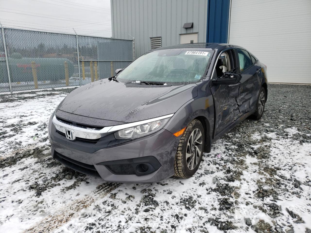 Photo 2 from auction – 2017 HONDA CIVIC EX with VIN 2HGFC2F8XHH033686