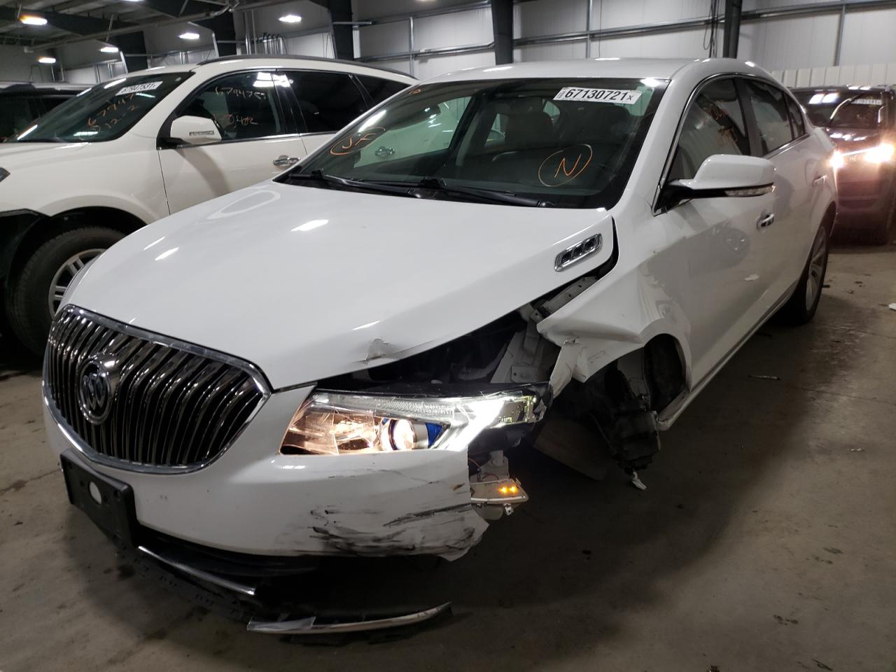 Photo 2 from auction – 2016 BUICK LACROSSE with VIN 1G4GB5G36GF217867