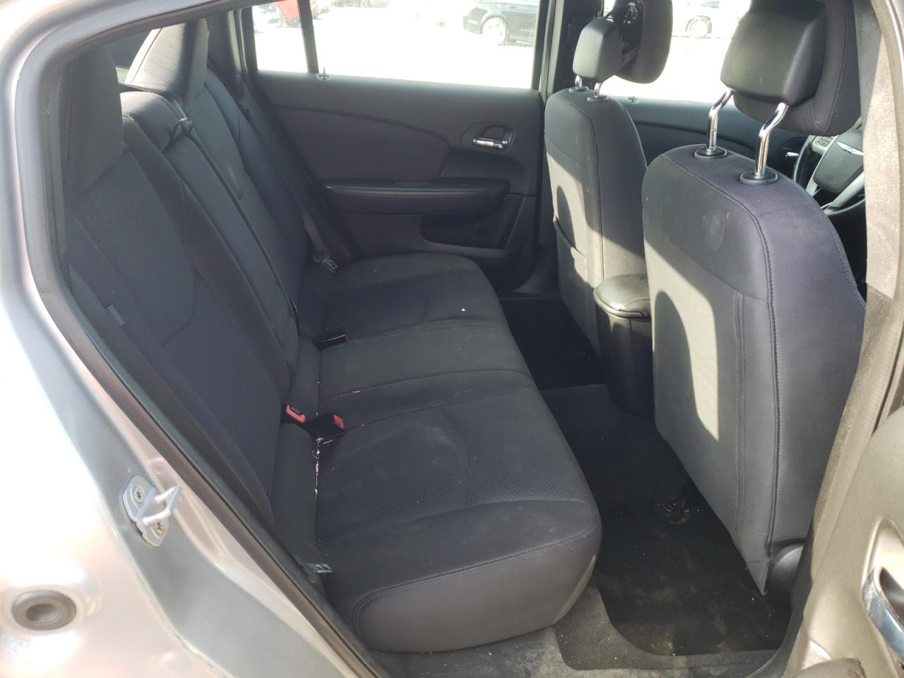 Photo 6 from auction – 2013 CHRYSLER 200 TOURIN with VIN 1C3CCBBB9DN512867