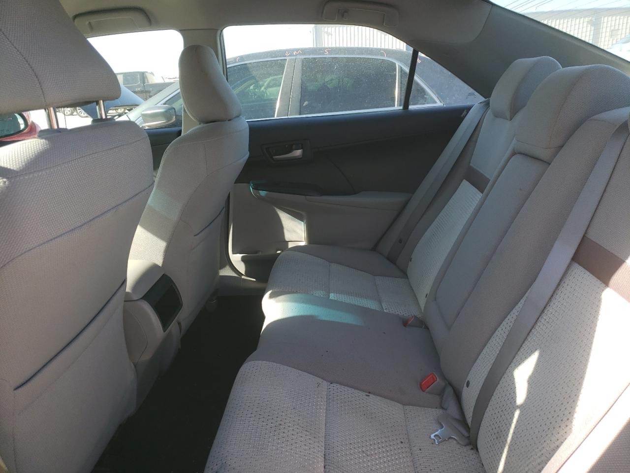 Photo 6 from auction – 2014 TOYOTA CAMRY L with VIN 4T4BF1FK7ER422502