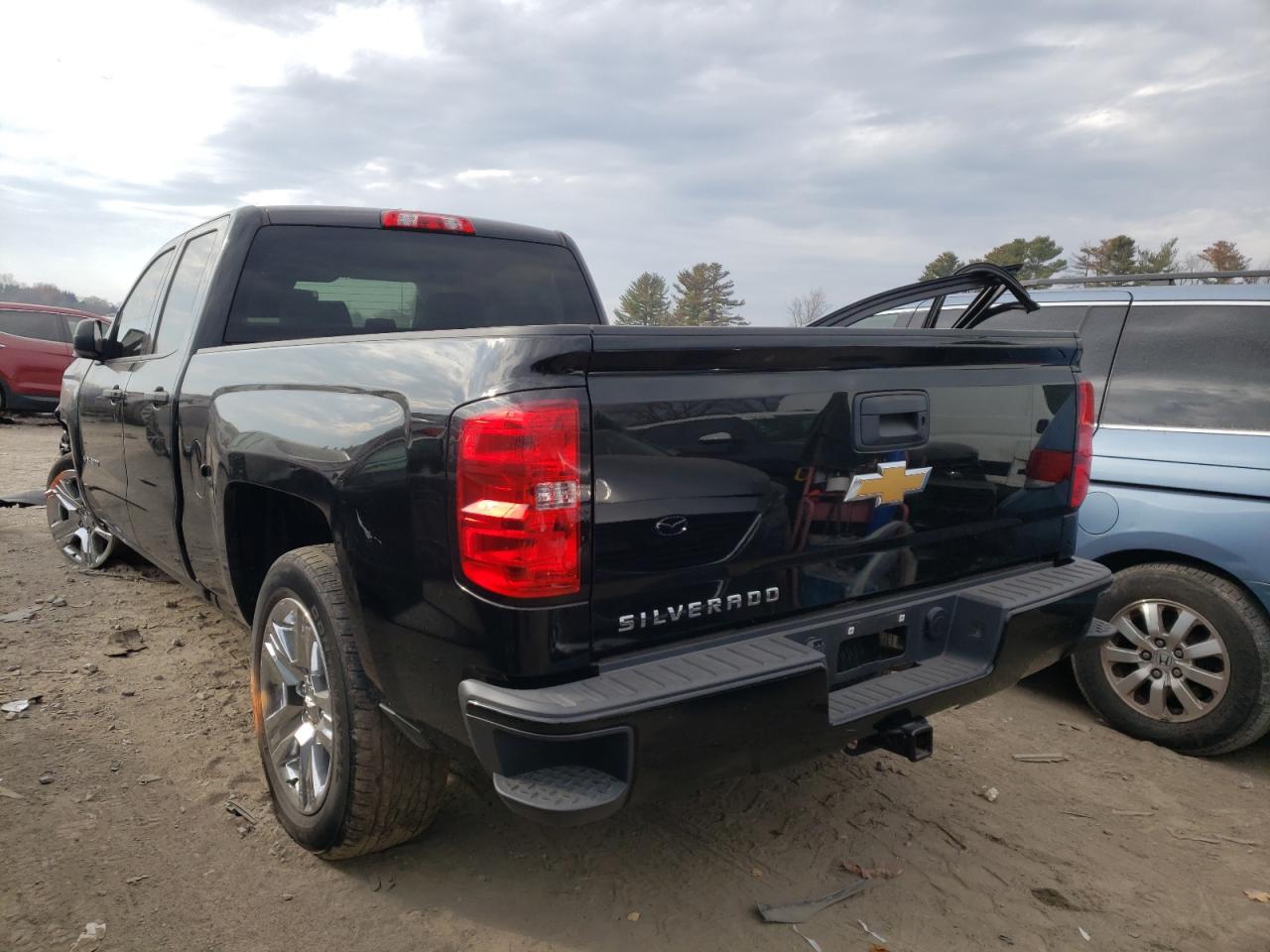 Photo 3 from auction – 2017 CHEVROLET SILVERADO with VIN 1GCRCPEC8HZ142372