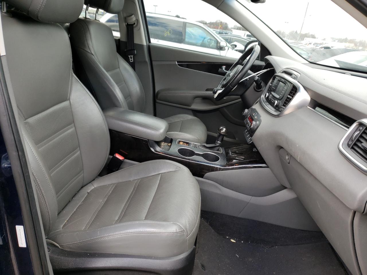 Photo 5 from auction – 2016 KIA SORENTO EX with VIN 5XYPHDA58GG071489