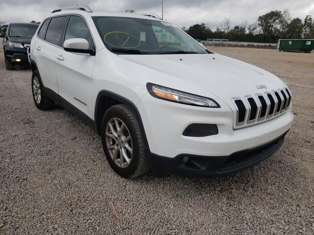JEEP CHEROKEE L 2015 with VIN 1C4PJLCB0FW669224 - Photo from auction