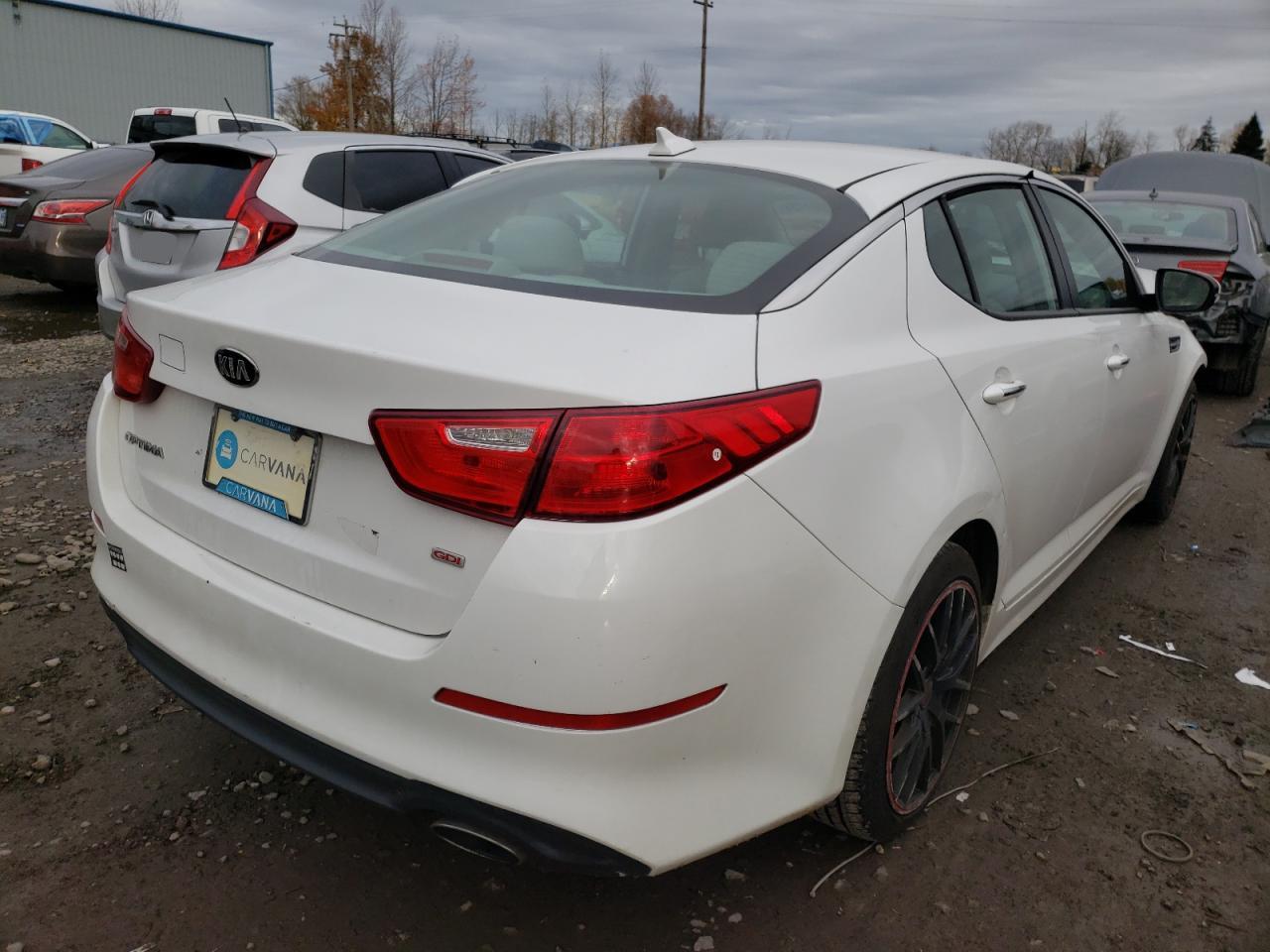 Photo 4 from auction – 2015 KIA OPTIMA LX with VIN 5XXGM4A73FG500697
