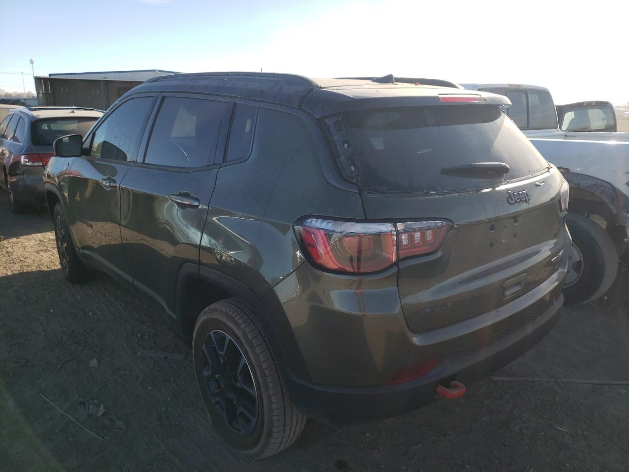 Photo 3 from auction – 2019 JEEP COMPASS TR with VIN 3C4NJDDB1KT683869