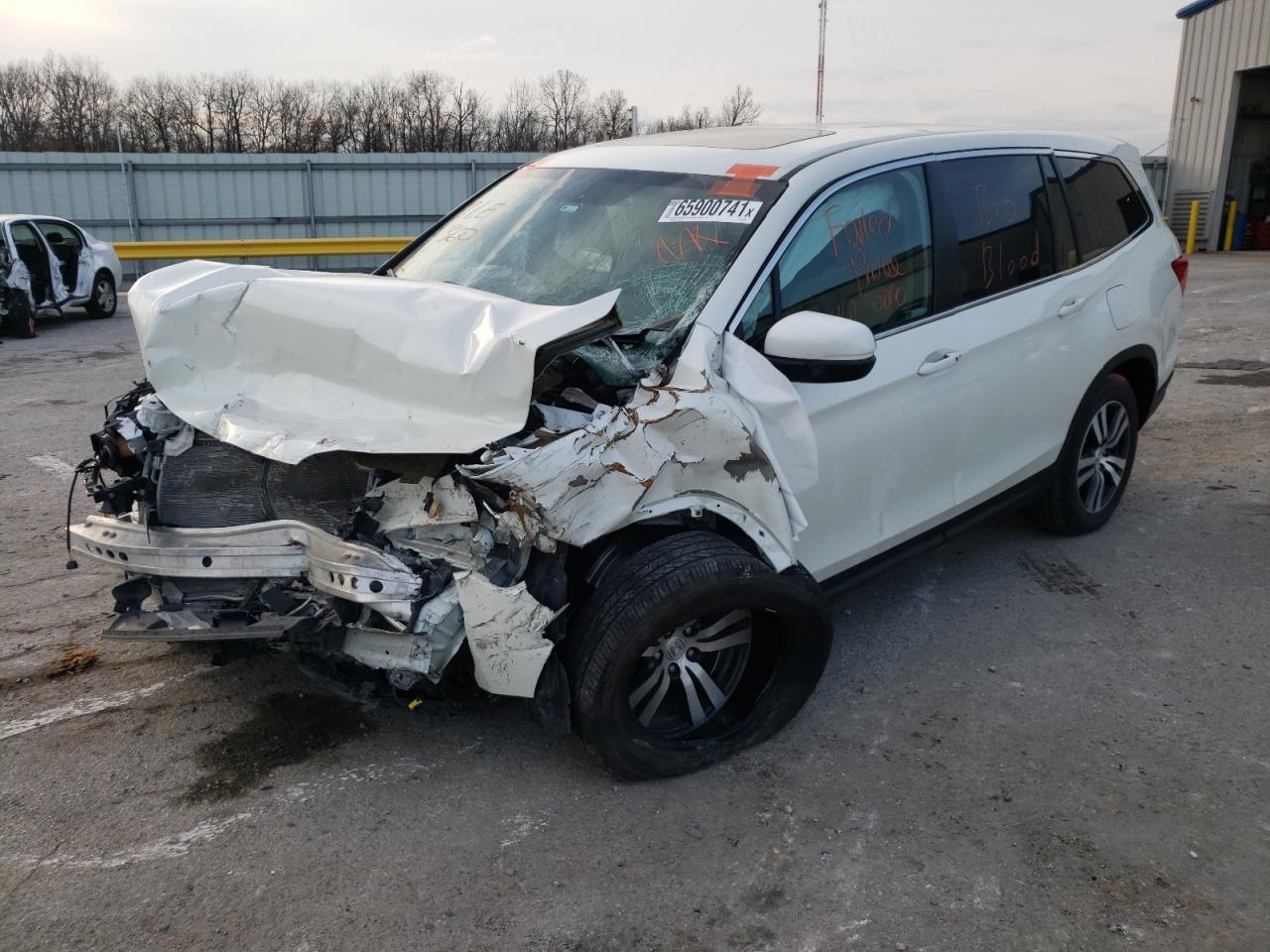 Photo 2 from auction – 2018 HONDA PILOT EXL with VIN 5FNYF6H56JB055107