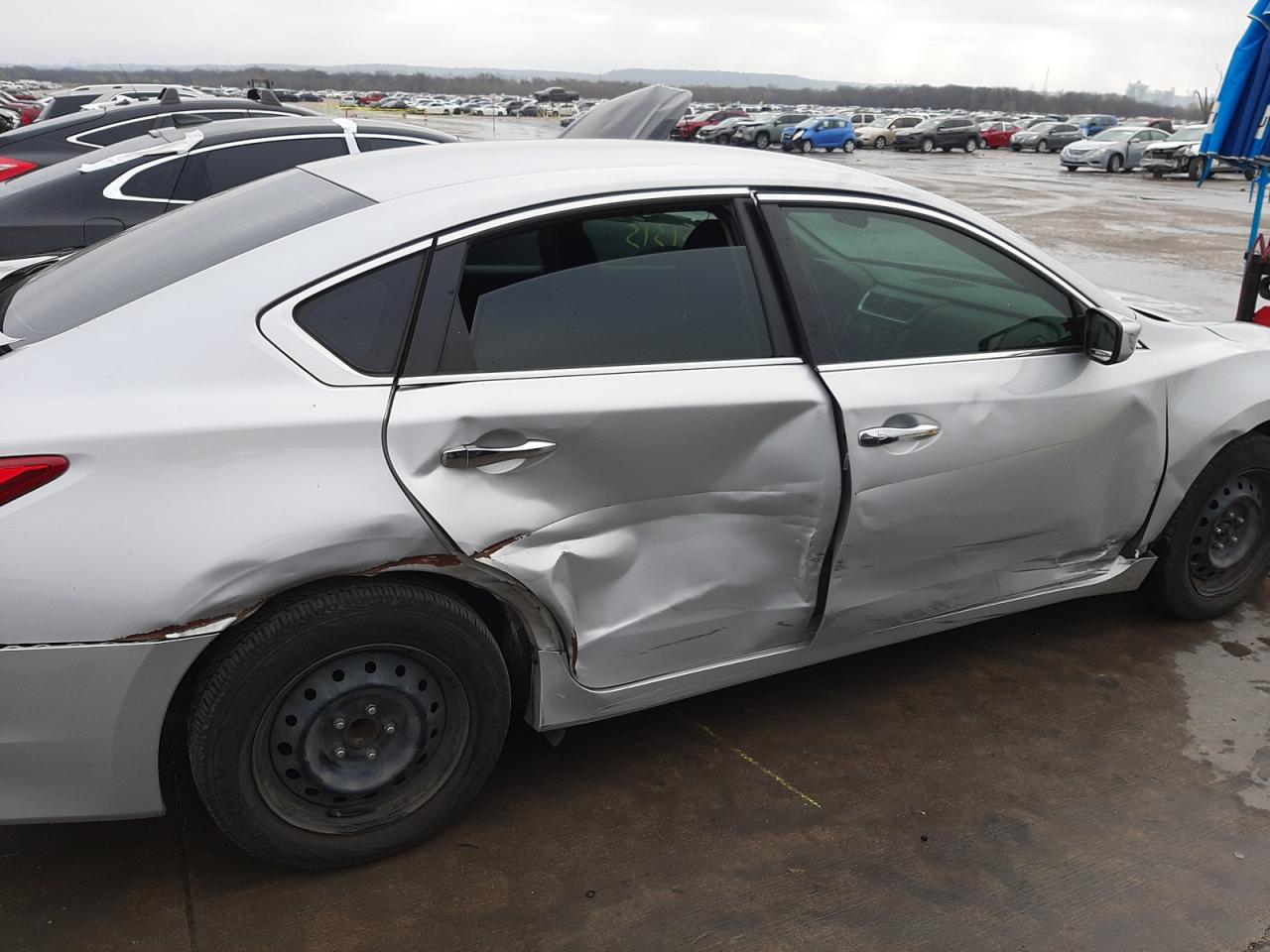 Photo 9 from auction – 2016 NISSAN ALTIMA 2.5 with VIN 1N4AL3AP4GN348587