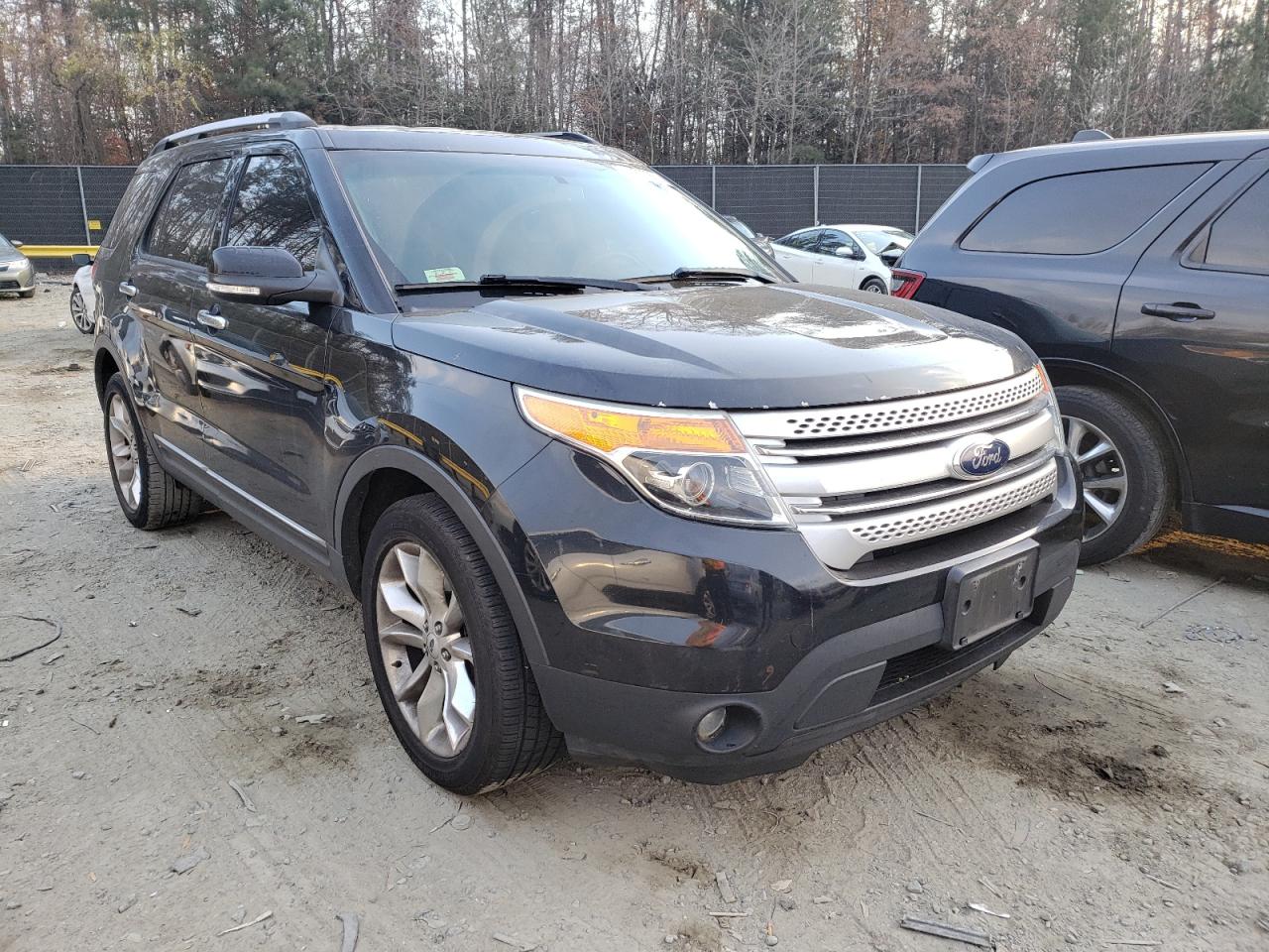 FORD EXPLORER X 2013 with VIN 1FM5K8D85DGC68291 - Photo from auction