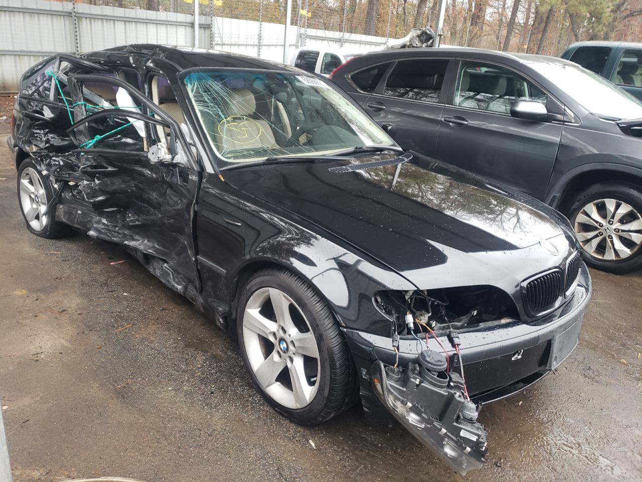 BMW 325 I 2005 with VIN WBAEV33465KW17662 - Photo from auction