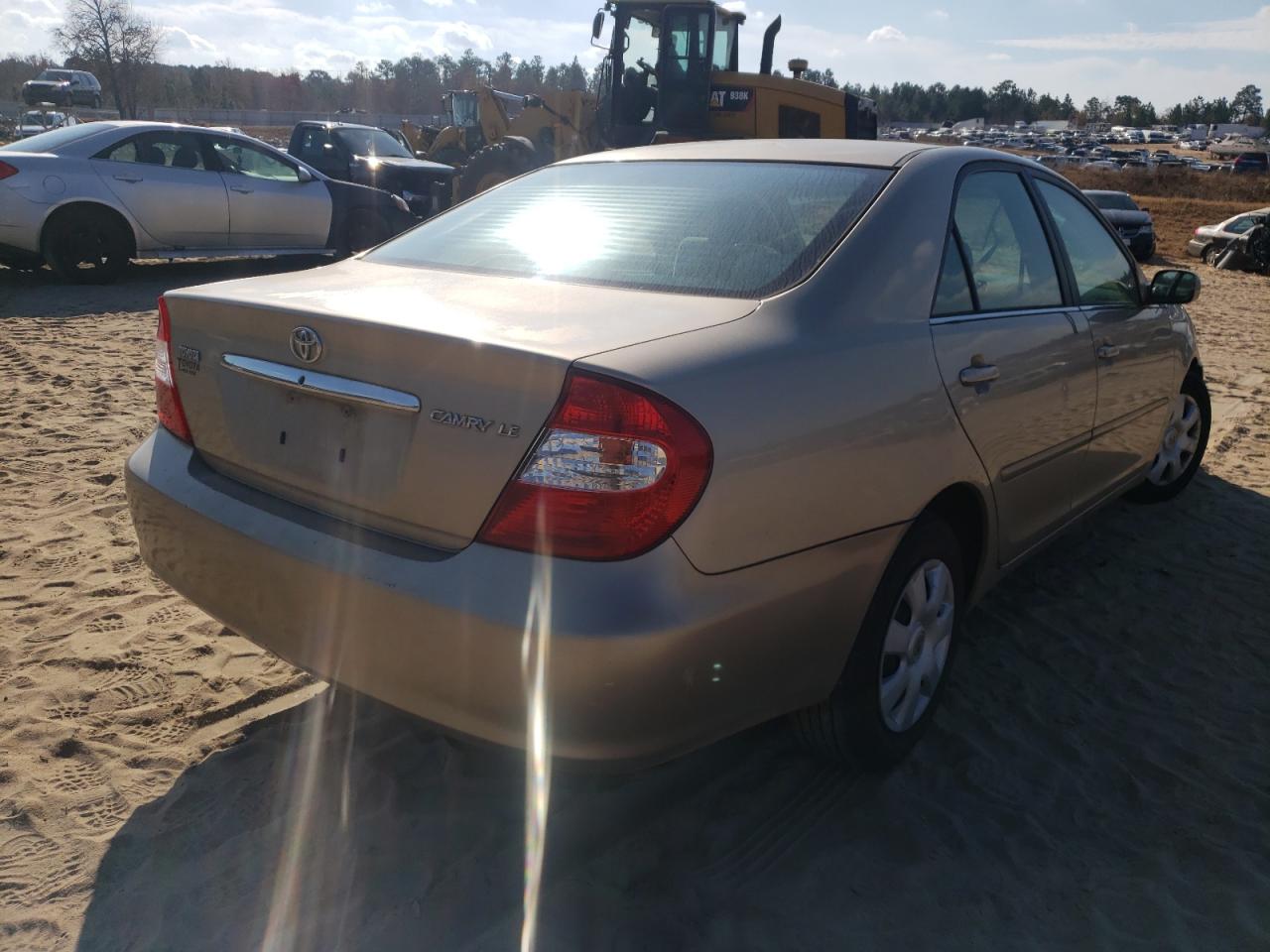 Photo 4 from auction – 2003 TOYOTA CAMRY with VIN 4T1BE32K93U145573