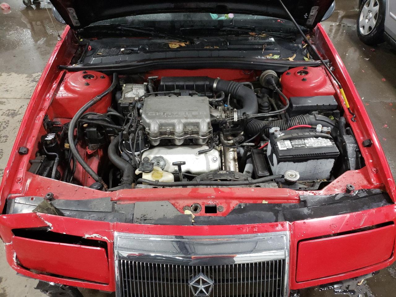 Photo 7 from auction – 1992 CHRYSLER LEBARON with VIN 1C3XU4536NF290735