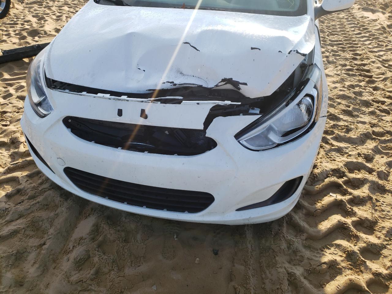 Photo 9 from auction – 2016 HYUNDAI ACCENT SE with VIN KMHCT4AE7GU043061