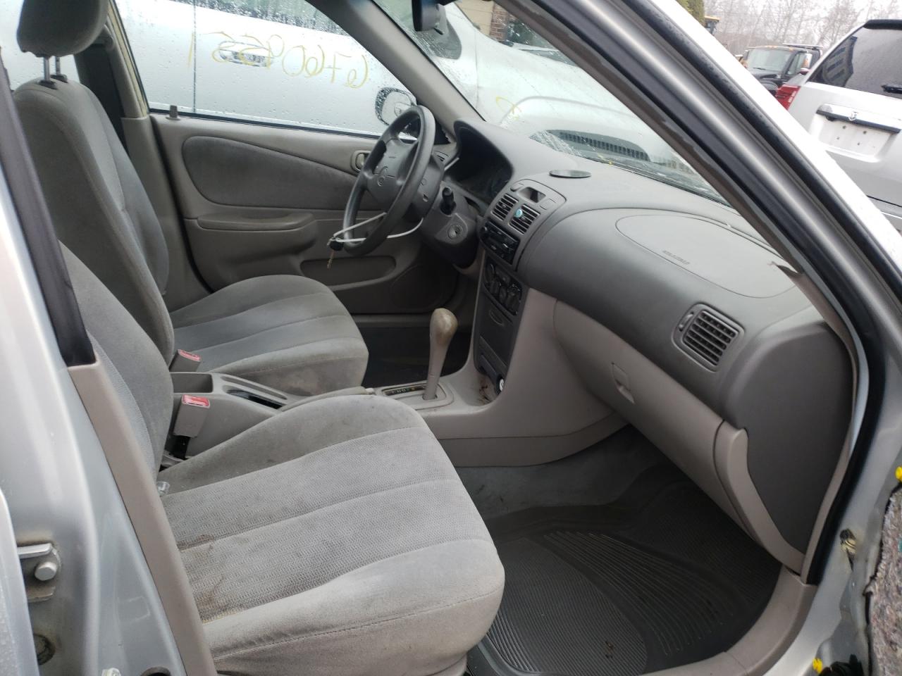 Photo 5 from auction – 2001 TOYOTA COROLLA with VIN 1NXBR12E91Z549974