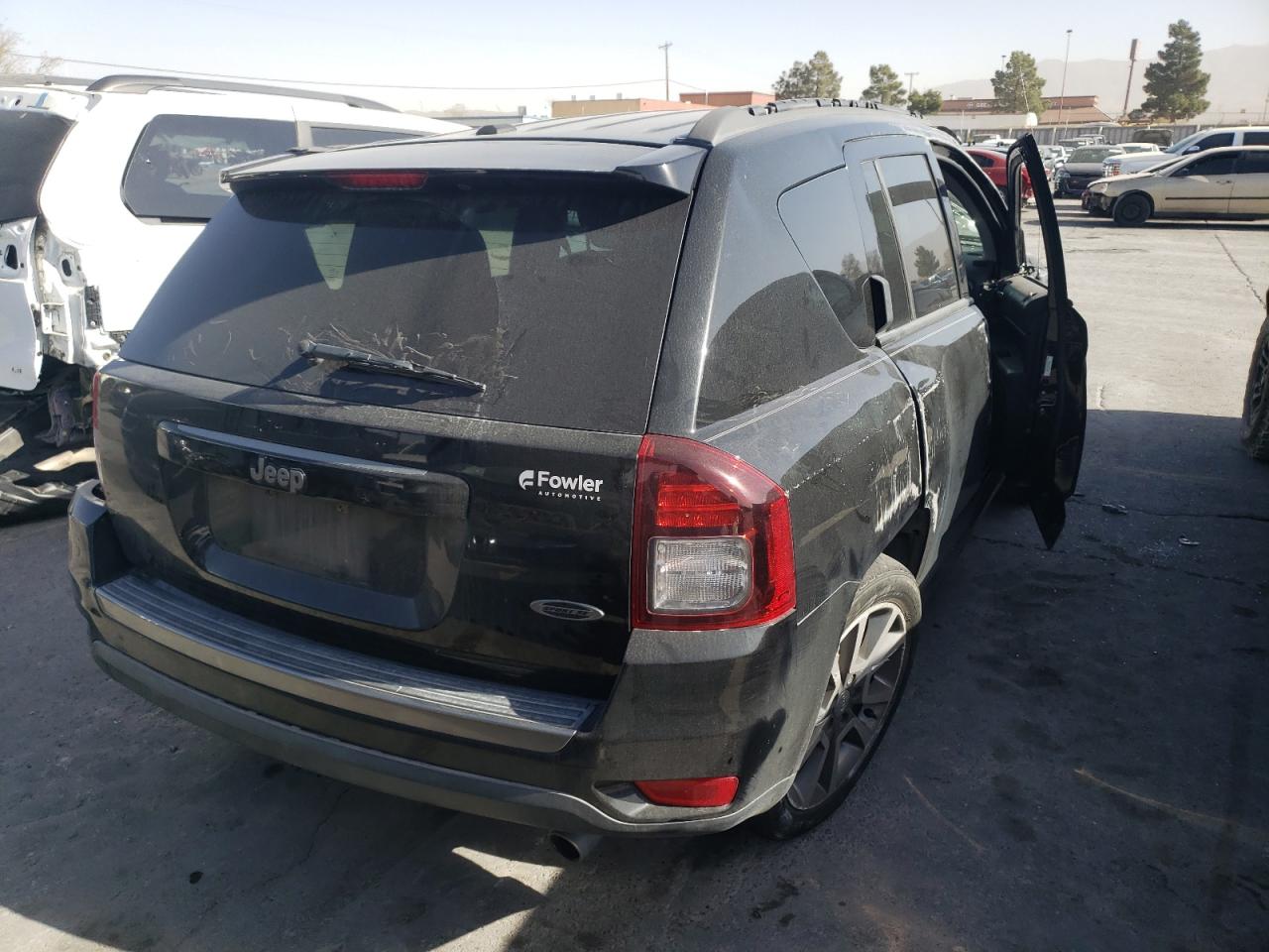 Фото 4 с аукциона – 2016 JEEP COMPASS SP с VIN 1C4NJCBA1GD711249