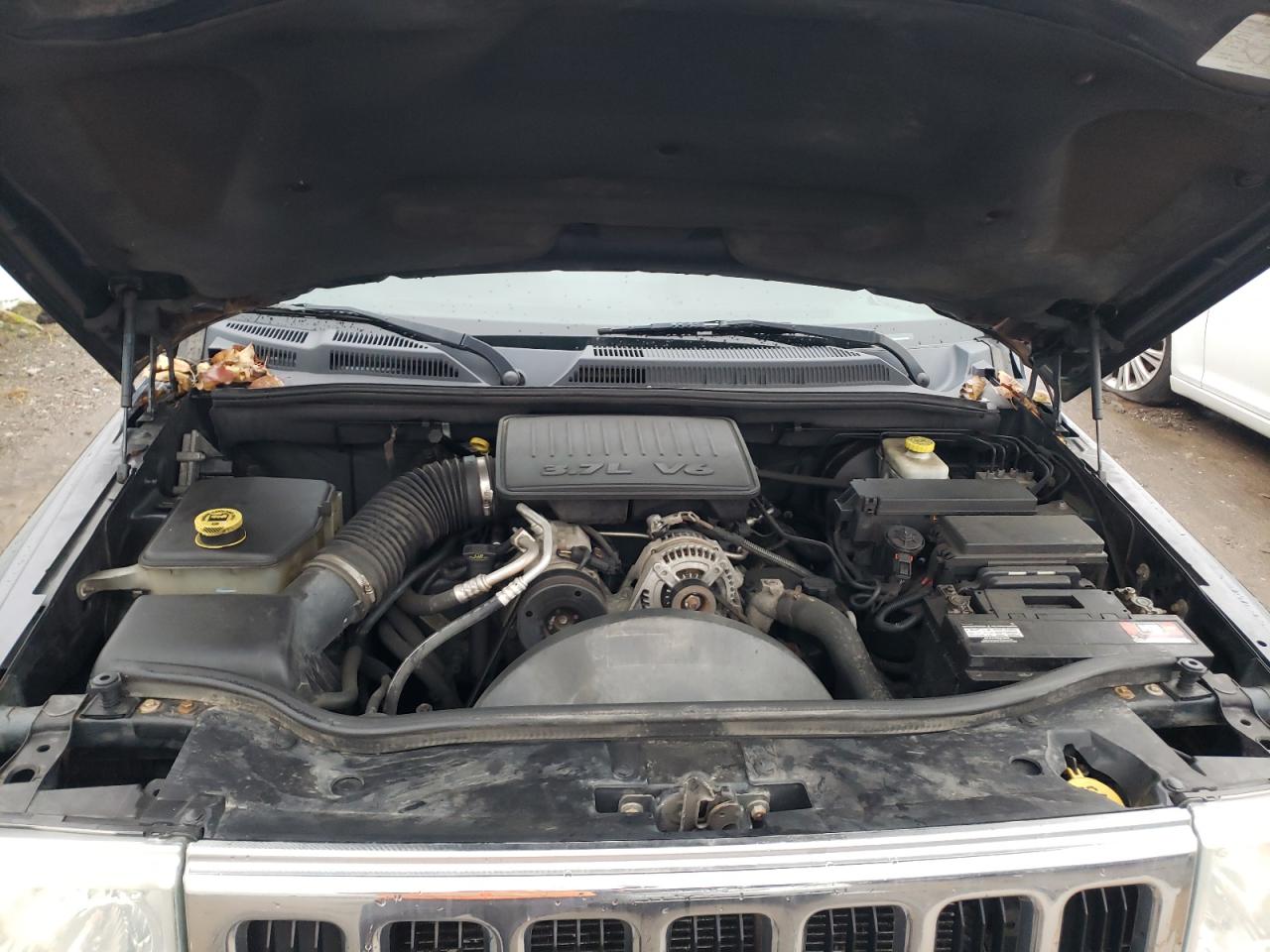 Photo 7 from auction – 2007 JEEP COMMANDER with VIN 1J8HG48K87C686267