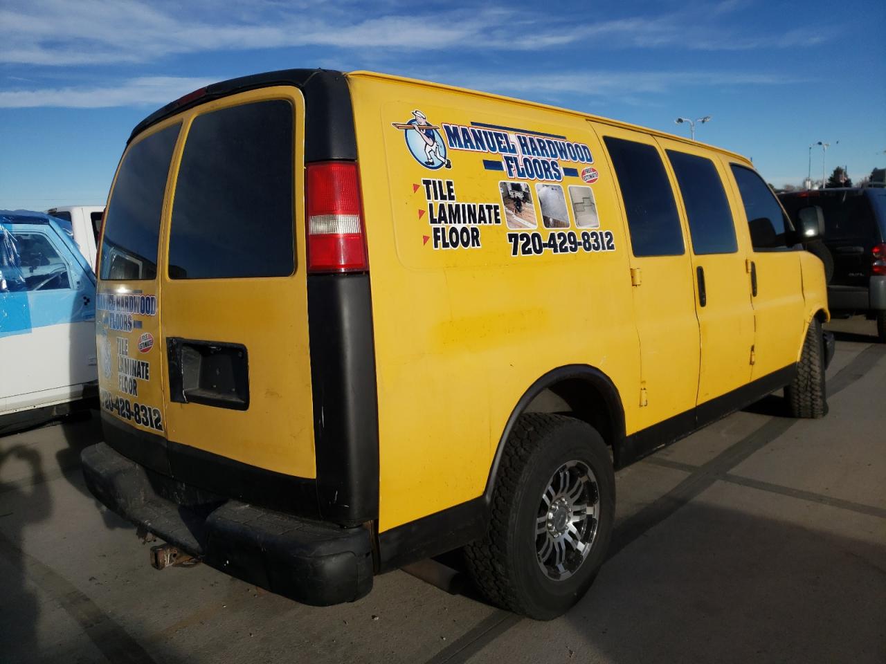 Photo 4 from auction – 2003 CHEVROLET EXPRESS G2 with VIN 1GCFG25T031200718