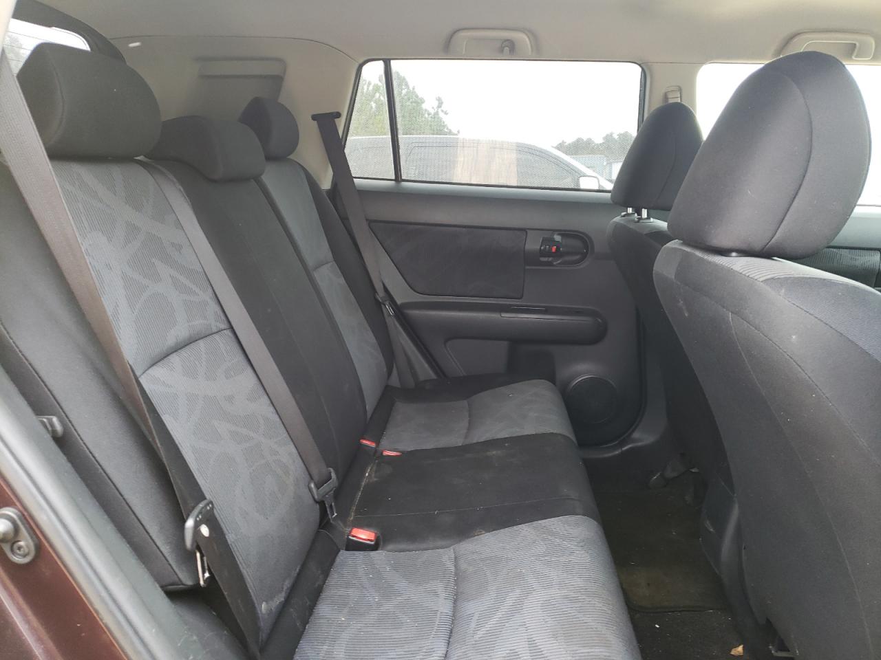 Photo 6 from auction – 2012 TOYOTA SCION with VIN JTLZE4FE1CJ025060