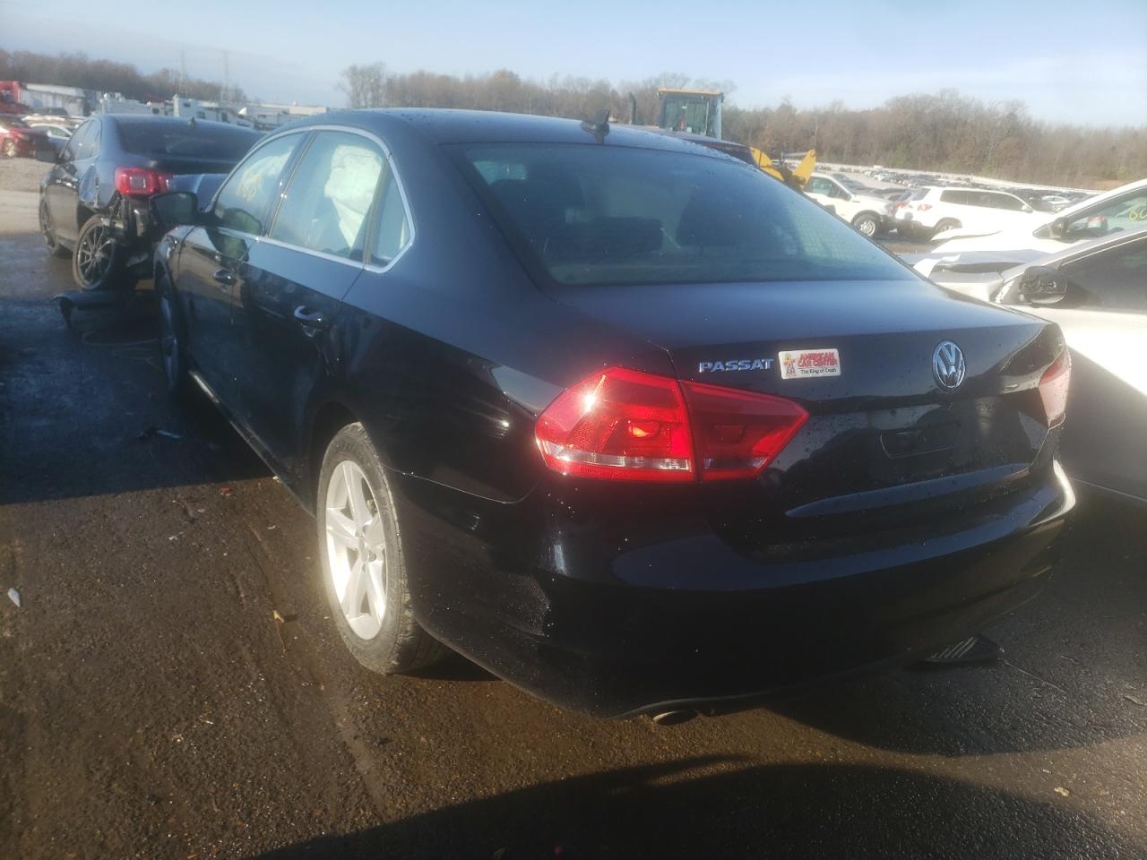 Photo 3 from auction – 2015 VOLKSWAGEN PASSAT S with VIN 1VWAS7A3XFC109375