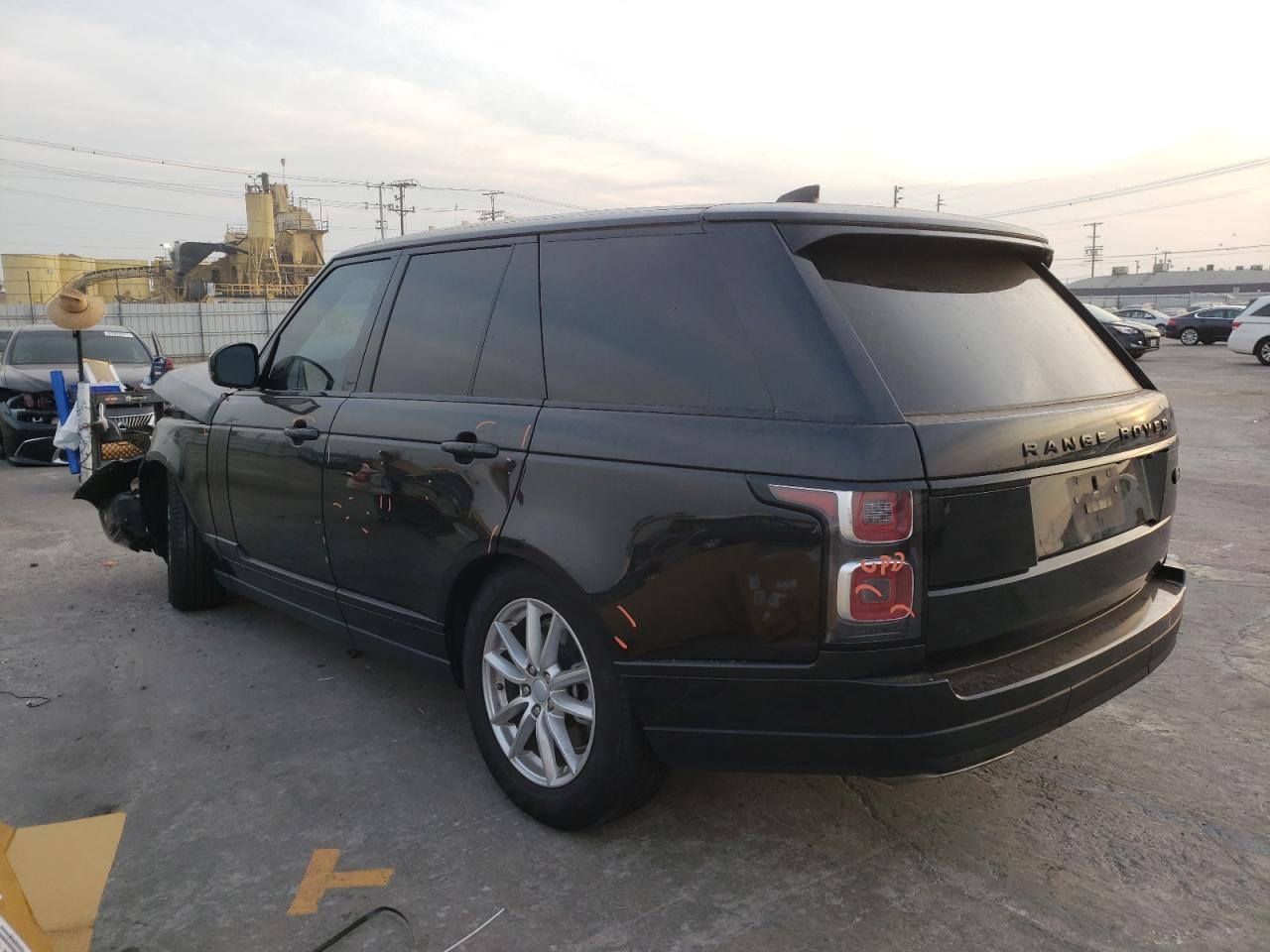 Photo 3 from auction – 2019 LAND ROVER RANGE ROVE with VIN SALGR2RV4KA523333