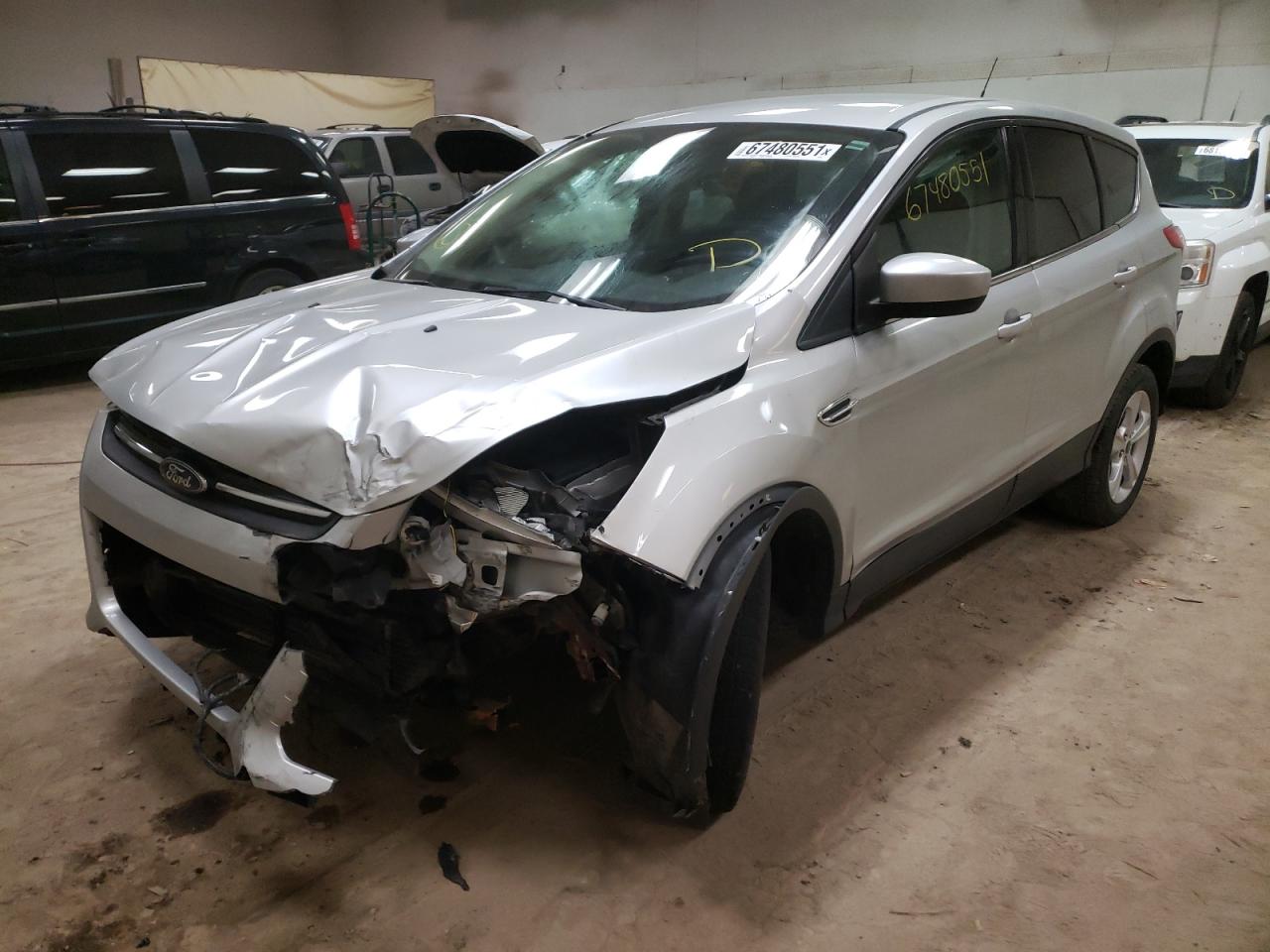 Photo 2 from auction – 2013 FORD ESCAPE SE with VIN 1FMCU9GX6DUA27092