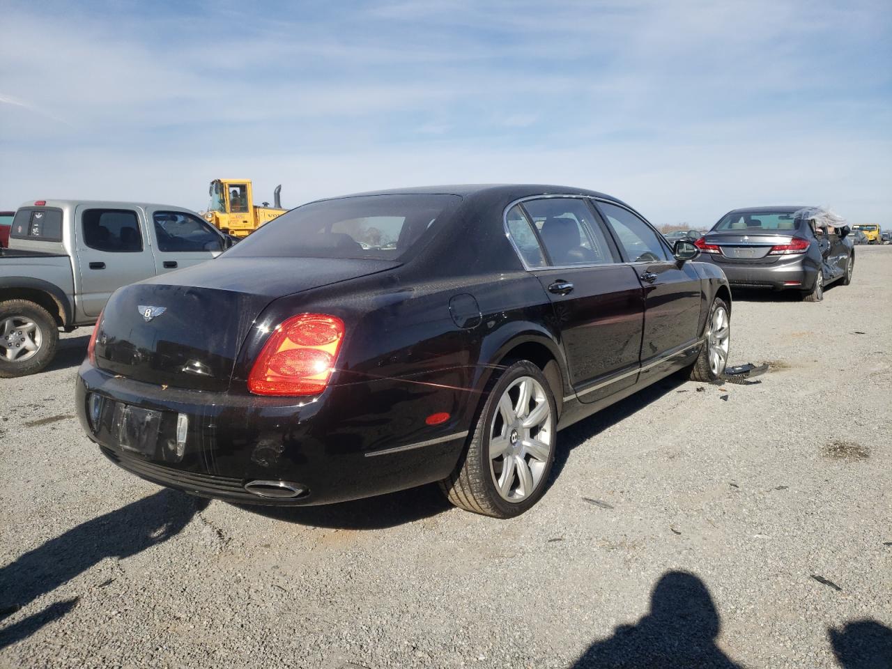Photo 4 from auction – 2006 BENTLEY CONTINENTA with VIN SCBBR53W96C034959
