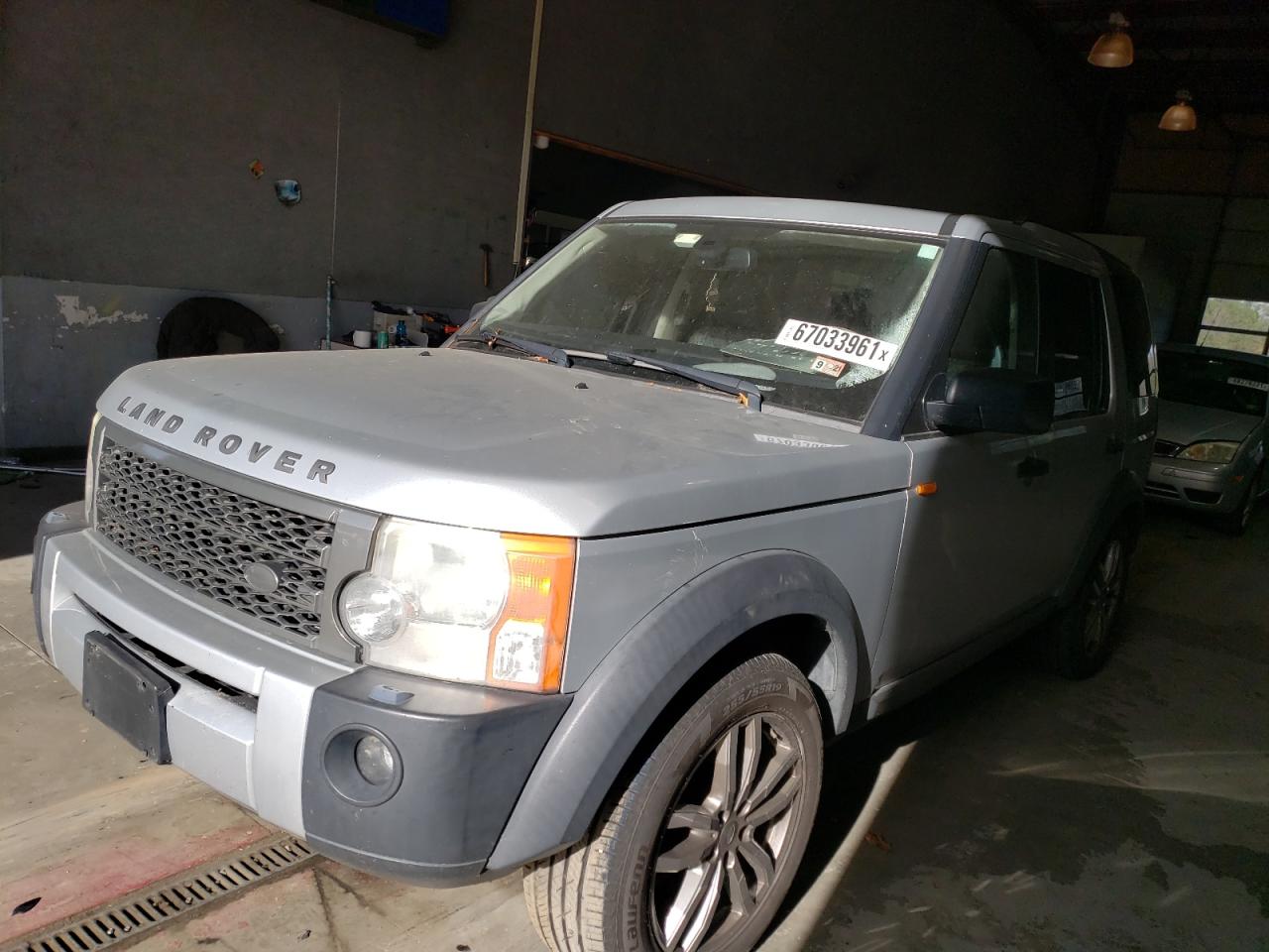 Photo 2 from auction – 2007 LAND ROVER LR3 SE with VIN SALAE25417A428153
