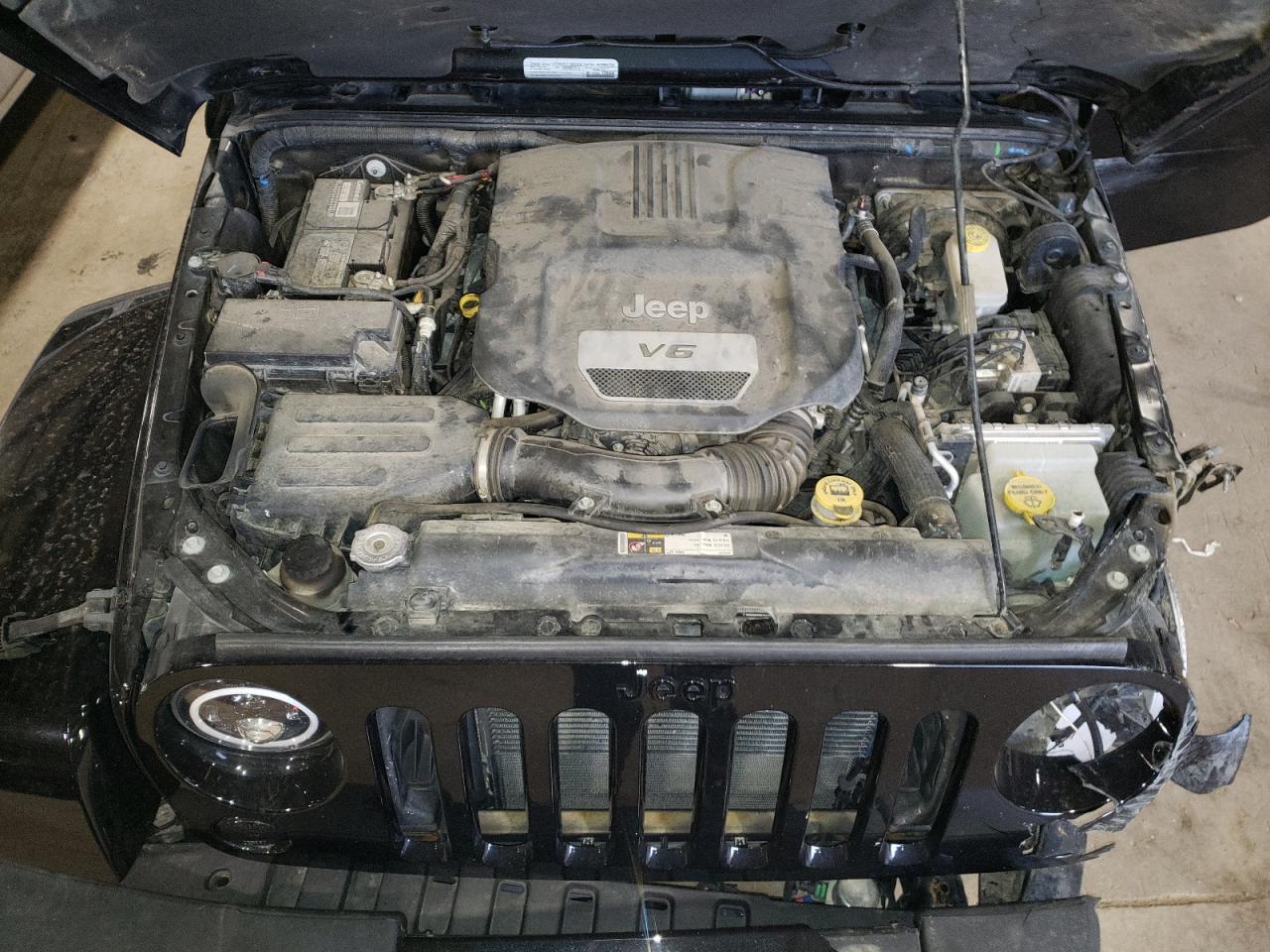 Photo 7 from auction – 2015 JEEP WRANGLER U with VIN 1C4BJWEG0FL527722